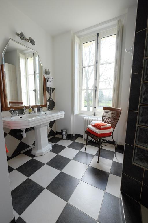 Chateau Du Beugnon Bed & Breakfast Tigne Phòng bức ảnh